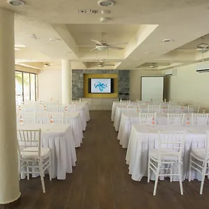 4* Hotell Tukan